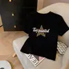 Camiseta Negra de Hombro Normal Manga Corta para Mujer Verano 2026 Nuevo Diseño con Sentido de la Moda Manga Media Única Impresionante Top Delgado