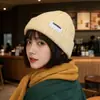 Gorro para Mujer 2025 Nuevo Otoño e Invierno Gorro de Punto para Mujer El Más Fácil de Combinar Gorro con Protección para los Oídos Cálido y que Muestra la Cara Pequeño Gorro de Lana a Prueba de Frío