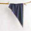 2026 Nuevo Pañuelo de Seda Versátil Retro Estampado de Lunares para Mujer, Pañuelo Triangular Multifuncional, Protección para el Cuello, Chal Versátil