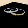 Pulsera Ovalada con Incrustaciones de Diamantes, Chapada en Oro Real, Lujo Ligero, Sensación de Alta Gama, Sencilla, de Moda, Exquisita, Joyería Versátil