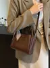 Cross2026 Otoño Invierno Nuevo Bolso de Mano Retro Bolso de Hombro Único para Mujer Bolso Cruzado Tipo Cubo Versátil para Salidas de Moda