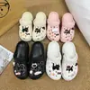 2025 Nueva Moda Lindos Lunares Gatito Lindos Ins Dibujos Animados Zuecos DIY Desmontable Versátil Hebilla de Zapato