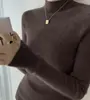 Suéter de tricô de design retrô de alta qualidade para mulheres, nova coleção outono/inverno, chique casual estilo francês, versátil e elegante, top de nicho e versátil