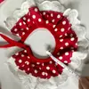 Toalla roja para saliva de mascota transfronteriza, babero para gato, pajarita, encaje de Año Nuevo, bufanda accesorio para perro, venta al por mayor del fabricante