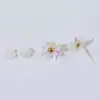 Novos Brincos de Flor Tridimensional Brincos de Tarraxa para Orelhas Femininas Estilo Coreano Doce Mori Crisântemo Presilha de Orelha Acessórios de Orelha da Moda sem Furos na Orelha