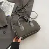 Bolso Bandolera Otoño Invierno Retro Hombro Único Terciopelo Gamuza 2026 Nuevo Pequeño Nicho Moda Bolso de Mano Sensación Simple para Viajes Diarios de Mujer