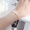 Wufu Linmen Flor de Coche Amor Cuentas de Transferencia Pulsera para Mujer ins Nicho Simple Lujo Ligero Cadena para Clavícula con Colgante de Alta Gama