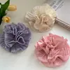 Goma para el pelo de gasa suave estilo francés con bordes de pétalos, ligera y elegante, adecuada para ir al trabajo, citas y uso diario como un accesorio versátil para el cabello