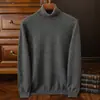 Suéter Masculino de Gola Alta Outono e Inverno Novo Moda Solto Tamanho Grande Estilo Coreano Gola Alta Suéter de Caxemira Base Tricotada Interna