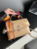 Bolso Grande Estilo Urbano Diseño Único Bolso Cuadrado Pequeño Bolso Cruzado de Cuero Suave de Gran Capacidad para Mujer Bolso de Trabajo Versátil