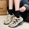 Ins versão coreana de sapatos torre de sola grossa mulheres 2025 primavera novos sapatos de corrida de estudante de tiro de rua aumentaram tênis casual