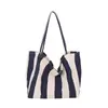 Bolsa bucket listrada color block única para mulheres, nova bolsa de ombro e transversal da moda 2026, bolsa tote fashion para meninas