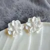 @Oferta especial brincos de camélia estilosos e elegantes, brincos de nicho de luxo leve para mulheres, novo estilo 2025, brincos de alta qualidade