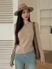 Capa base larga y cómoda para mujer, nuevo estilo de otoño e invierno con diseño de abertura en la espalda, top base ajustado