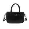 Bolsa de Mão com Design de Nicho Novo 2025 Bolsa de Ombro Feminina para o Dia a Dia Simples Moda Versátil Bolsa Transversal Tendência Transfronteiriça