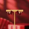 Pendientes de Clip sin Perforación 2026 Año del Caballo Signo del Zodiaco Pendientes de Año Nuevo Tachuelas de Oreja de Caballo Rojo Accesorios Festivos de Invierno para Orejas