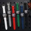 Reloj deportivo de hombre con forma de barril hueco de cuarzo, disponible en stock transfronterizo, con esfera deslumbrante de alta gama y correa de silicona