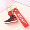 Llavero Creativo de Zapatos AJ Nike Llavero de Cuero Tridimensional Muñeca de Personalidad Colgante Pareja Bolso Joyería Punto