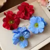 Grampo de Cabelo Flor de Tecido Estilo Fada de Férias, Alto Padrão e Requintado, Presilha Jacaré Versátil, Acessório de Cabelo Doce e Delicado de Nicho para Mulheres