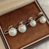 Pendientes de botón S999 Plata Pura Sangre Azul con Luz Fría Iridiscente Perla Blanca Australiana para Mujer Sin Lóbulo Perforado, Pendientes de Clip con un Toque de Lujo de Alta Gama