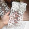 DIY moño grande borde de encaje ancho simétrico blanco seda de leche material de accesorios para el cabello hechos a mano malla bordado vestido de novia