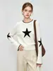 Suéter de punto con jacquard de estrellas de diseño simple y manga larga para mujer, estilo principios de otoño, versátil con mangas ligeramente acampanadas, suéter exterior suave y acogedor