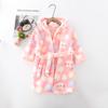 Roupa Infantil 2026 Outono e Inverno Roupão de Flanela Estampado Integral Infantil Espessado para Crianças Pequenas e Médias Meninos e Meninas Pijamas Modernos