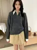 Suéter de punto de dos piezas con bloques de color y cuello de contraste, nueva colección otoño/invierno 2026, elegante y sofisticado top de punto con lentejuelas para mujer