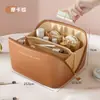 Bolsa de Maquiagem para Mulheres, Portátil, de Aparência Sofisticada, Novo Modelo 2025, Bolsa de Armazenamento de Artigos de Higiene Pessoal para Viagem, Bolsa de Armazenamento em Couro PU para Cosméticos, Presente de Lembrança