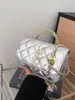 Bolsa de Corrente Acolchoada Estilo Chanel 2026 para Mulheres, Bolsa Transversal Versátil de Alta Qualidade, Bolsa Quadrada Pequena Fashion e Simples para o Dia a Dia