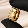 Anillo Famoso en Internet de Trébol de Cuatro Hojas de Acero Inoxidable que No se Desvanece, Juego de Dos Piezas para Mujer, Diseño de Nicho, Anillos de Lujo Ligero para Parejas