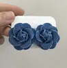 Pendientes de flor de rosa azul, de lujo ligero y a la moda, estilo europeo y americano, diseño único retro francés de nicho en mezclilla, pendientes elegantes