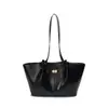 Bolso Tote de Gran Capacidad Estilo Lujo Ligero Transfronterizo para Mujer Otoño Temprano 2026 Estilo Europeo y Americano Versátil para el Trabajo y el Viaje Bolso de Hombro Único