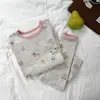 Cárdigan de Lana Antibacteriano 10A para Niños Ropa para el Hogar para Niños y Niñas Sin Costuras Clase A Conjunto de Top y Pantalón de Otoño Pijama de Dibujos Animados Moderno