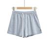 6037-25 Início da primavera Novo American Girl Casual Estampado Cordão Elegante Cintura Alça Lateral Pequeno Shorts com Fenda
