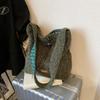 Bolso de lana informal de gran capacidad para mujer, bolso bandolera de hombro para otoño e invierno 2024.