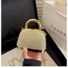 2026 Bolso Mini de Concha con Pedrería de Alta Resistencia Bolso de Mano Acrílico Lujo Ligero Bolso Bandolera de Cadena Única para Banquetes