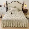 Novo 2024 Saia de Cama de Flanela Escovada 100% Algodão Peça Única Algodão Puro Espessado Capa de Cama 1.8m Fronha Conjunto de Três Peças Estilo Princesa