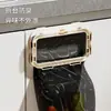 Estante plegable para bolsas de basura montado en la pared para cocina, estante de almacenamiento de cubo de basura montado en la pared de la puerta del gabinete del hogar, estante para basura de baño