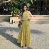 Viagem Tailândia Traje Boêmio Rejuvenescedor Top Amarelo com Ombro de Fora Vestido Longo Floral Saia de Barra Larga Conjunto de Duas Peças