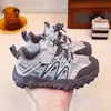 Zapatillas clásicas y versátiles para niños, nueva colección primavera/otoño 2026, zapatos casuales retro, zapatillas de correr duraderas para niños y niñas