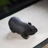 Pet de Chá de Areia Roxa Simulação de Leitão Escultura de Areia Roxa Ornamentos Criativos Shopping Center Jardim de Infância Decoração de Pátio Grande Porco Puxa-Cabelo
