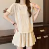 Conjunto estiloso de duas peças com rasgos e strass para o verão, conjunto casual de shorts plus size para mulheres, cor cinza