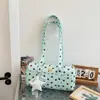 Bolso de mano diario con lunares estilo coreano transfronterizo, nuevo modelo 2026, gran capacidad, casual y versátil, adecuado para el trabajo y los desplazamientos, bolso de axila