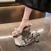 Colección de verano 2026: sandalias de mujer, tacones altos sexys y elegantes, accesorios elegantes, chanclas de alta gama, sandalias ligeras y cómodas para usar al aire libre
