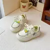 Zapatos para Niñas Blancos 2026 Nuevo Primavera Suela Suave Zapatos de Patinaje para Niños Deportivos Versátiles Casuales Estudiante Niña