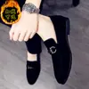 Moda Británica de Invierno Zapatos Casuales de Cuero con Punta Zapatos sin Cordones para Salón de Peluquería de Discoteca Zapatos Mocasines que Aumentan la Altura Zapatos Cálidos de Algodón para Hombre