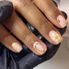 Pontas de Unha Quadradas Curtas Transfronteiriças com Desenhos Florais Brancos e Linhas Douradas, Unhas Postiças Atacado