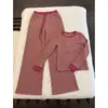 Novos pijamas listrados de outono para mulheres, estilo coreano 2026, doces e fofos, conjunto de loungewear confortável para mulheres, adequado para usar fora
