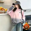Novedades transfronterizas otoño e invierno sudaderas para niños medianos y grandes tops básicos de manga larga para niñas con estampado de lazo degradado europeo y americano